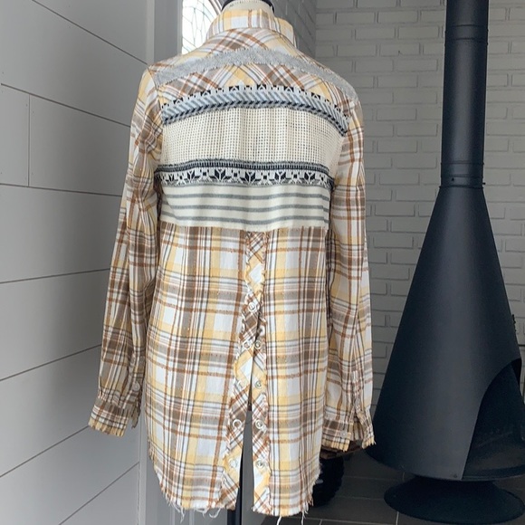 Free People shirt - Picture 5 of 6